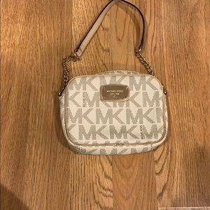 Michael Kors crossbody bag